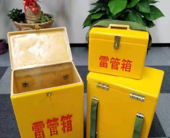 墨竹工卡玻璃钢雷管箱有哪些特点